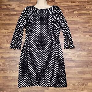 Adressing Woman Black & White Polka Dot Dress Size Large Made in the USA 🇺🇸